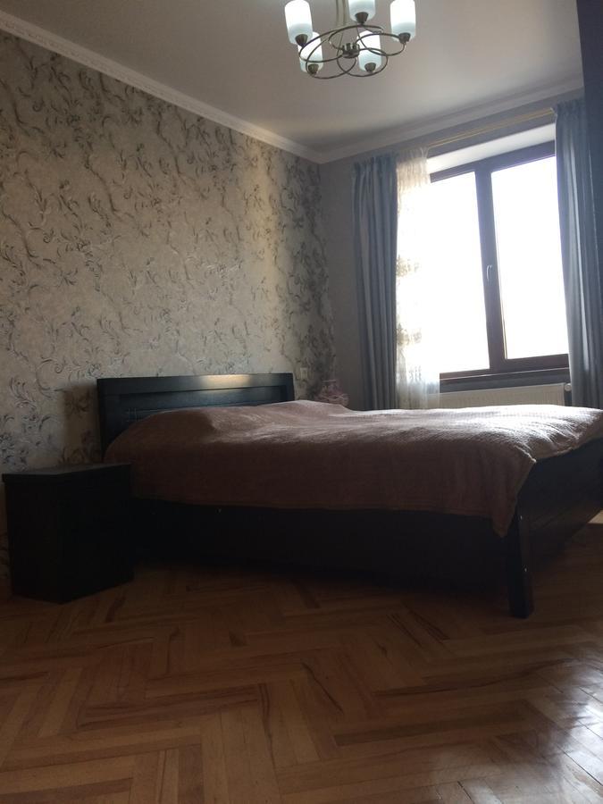 Vip Apartment At Gamrekeli Str 1 Tbilisi Exterior foto